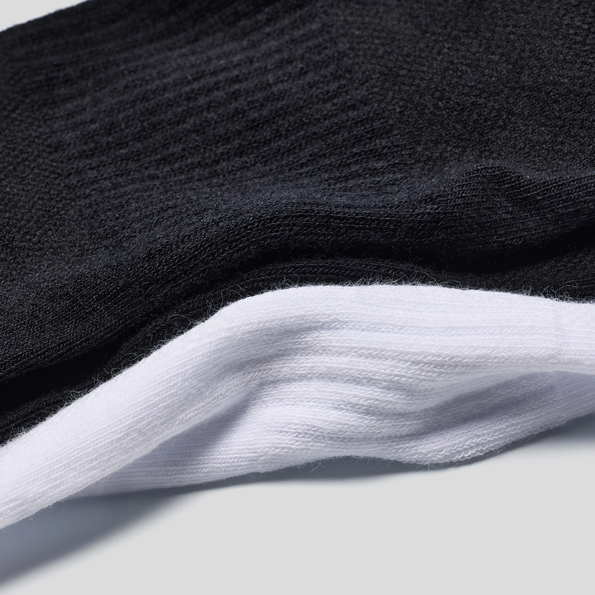 ANTA 3-Pack No-show Socks - Image 16