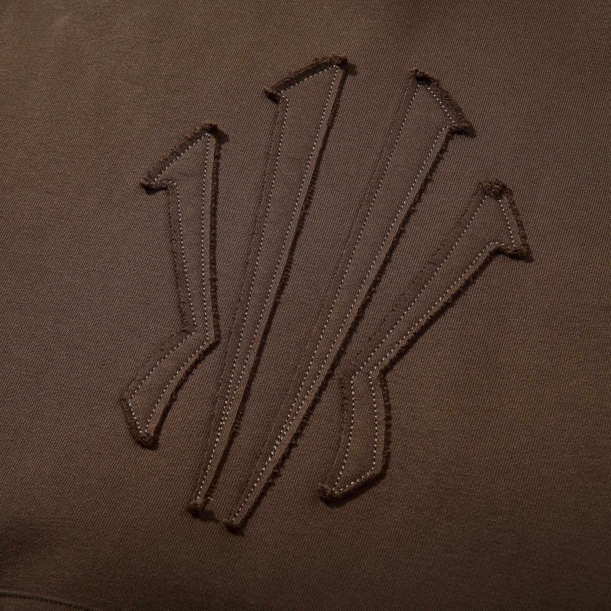 ANTA Hélà Crest Hoodie - Image 3
