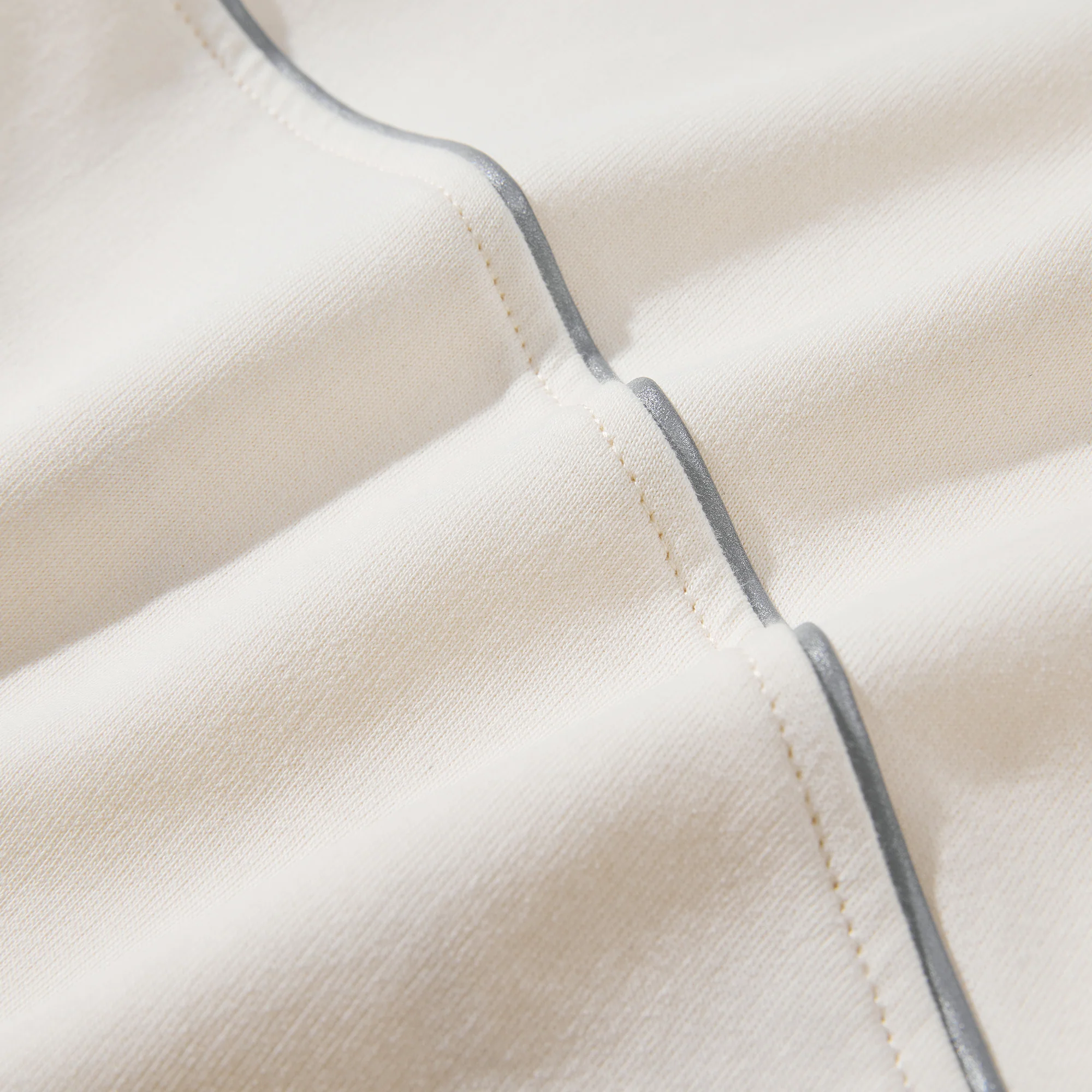 ANTA Hélà Omega Tee - Image 10