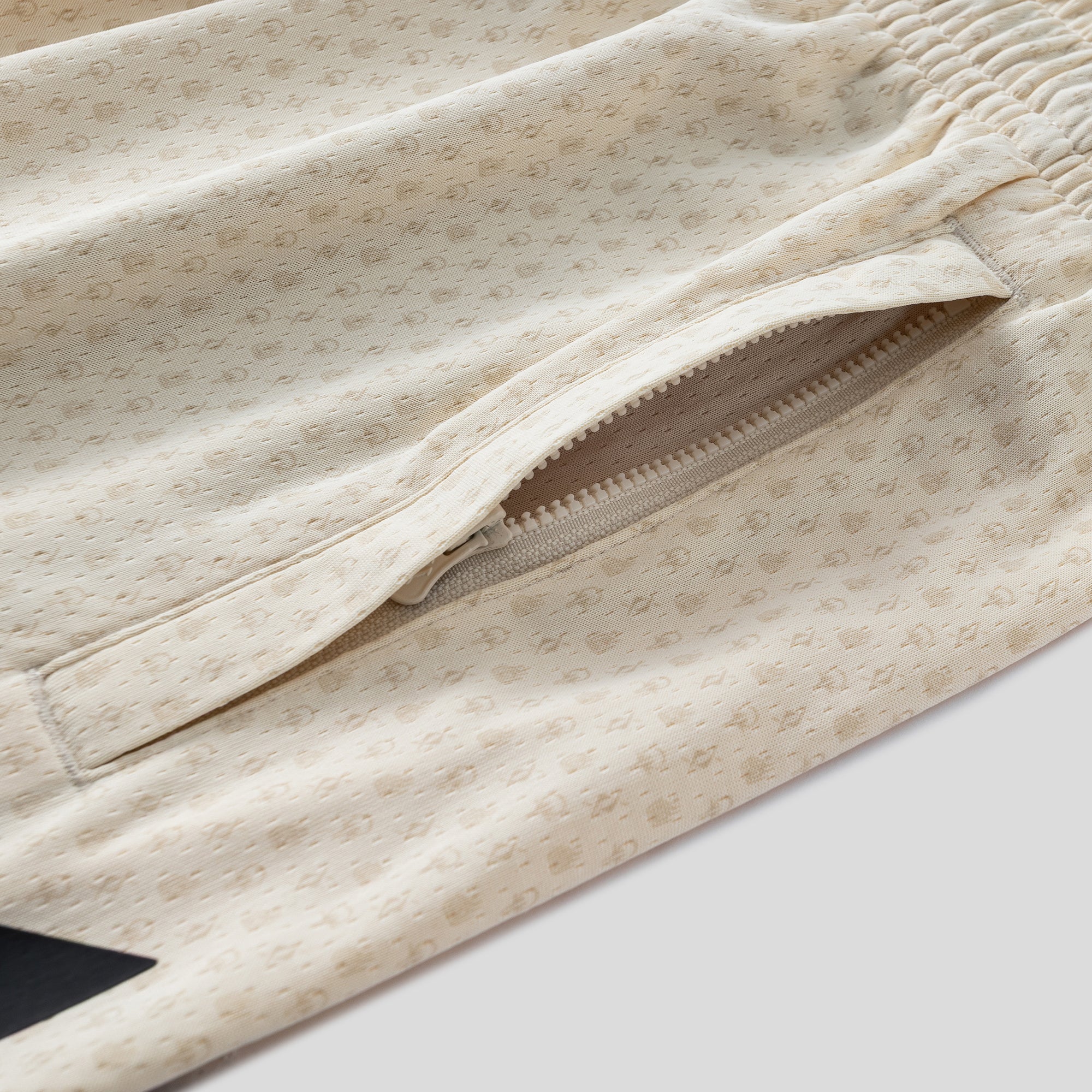 ANTA KAI Logo Game Shorts - Image 23