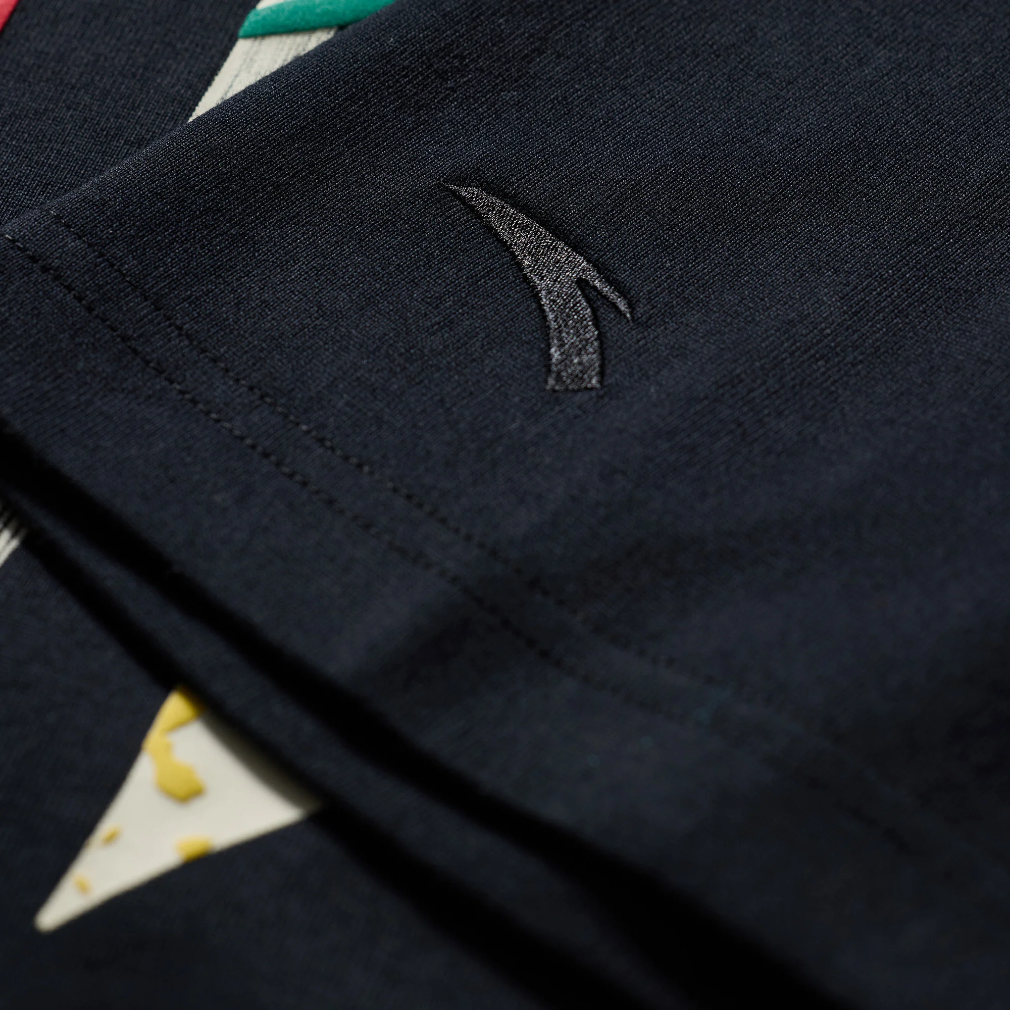 ANTA KAI Logo Tee - Image 19