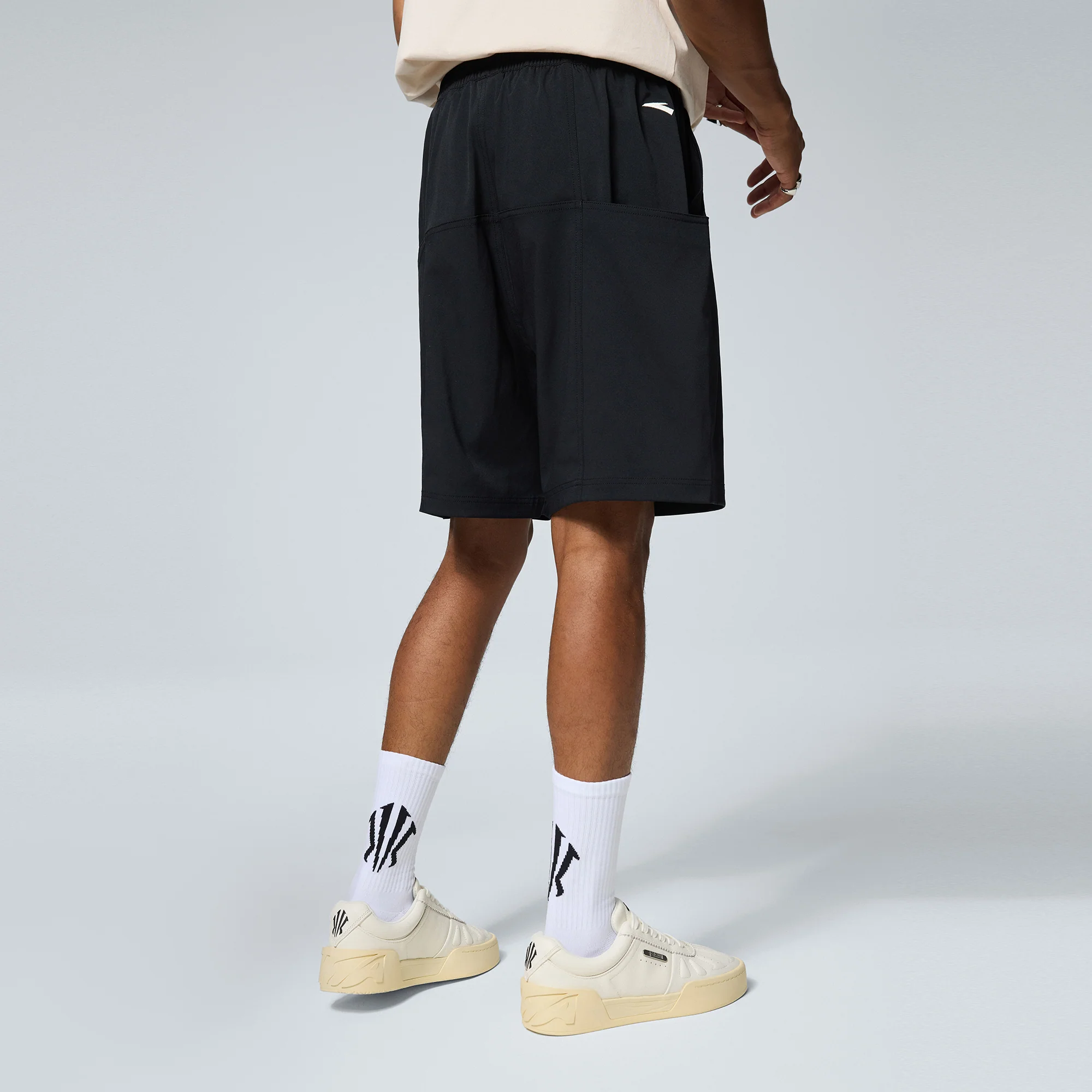 ANTA KAI Woven Half Pants - Image 2